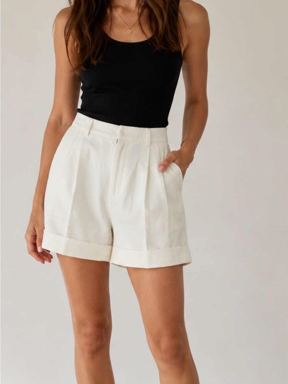 Magali Pascal designer high waist white cotton pleated shorts size 8 medium